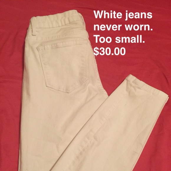 Bottom and overalls - Picture 3 of 5